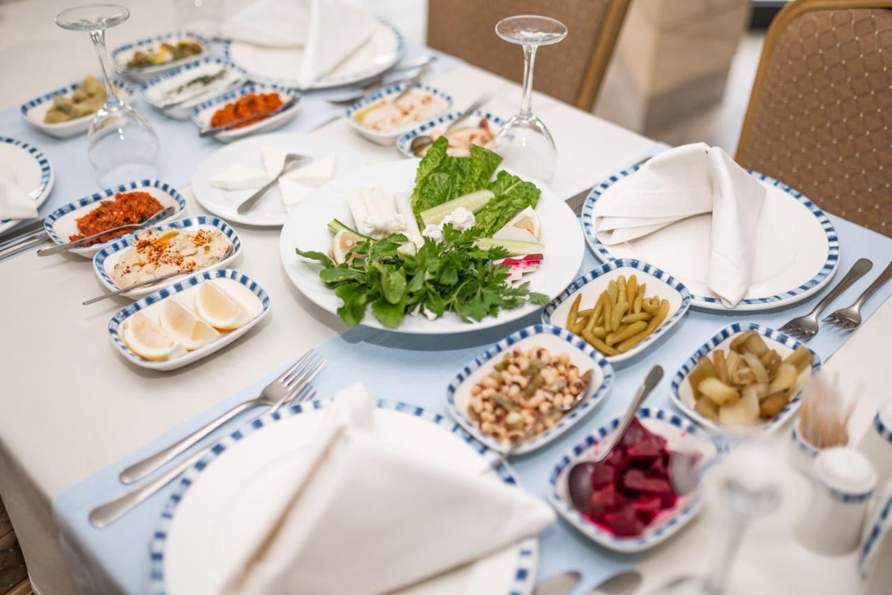 فندق بيا بيلا كيرينيا المظهر الخارجي الصورة